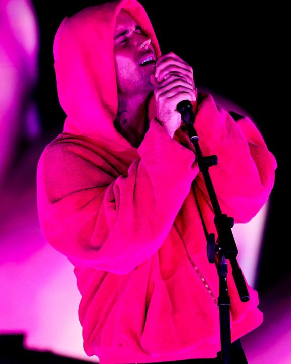 ‘Bieberchella’: Justin Bieber aposta no oversized e marca própria com linha do Coachella