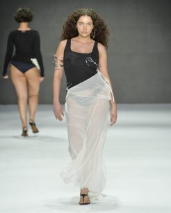 Karoline VittoRio Fashion Week 2026Foto: Marcelo Soubhia/ @agfotosite