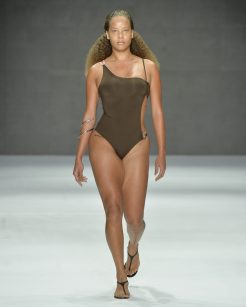 Karoline VittoRio Fashion Week 2026Foto: Marcelo Soubhia/ @agfotosite