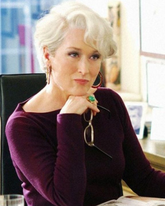 Como ser elegante? 5 lições de moda de Miranda Priestly em ‘O Diabo Veste Prada’
Descubra como adotar o estilo power dressing de Miranda Priestly, a icônica editora de ‘O Diabo Veste Prada’; veja as melhores dicas de looks