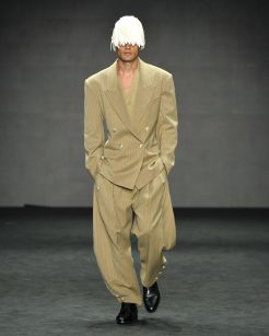 Lucas LeaoRio Fashion Week 2026Foto: Marcelo Soubhia/ @agfotosite