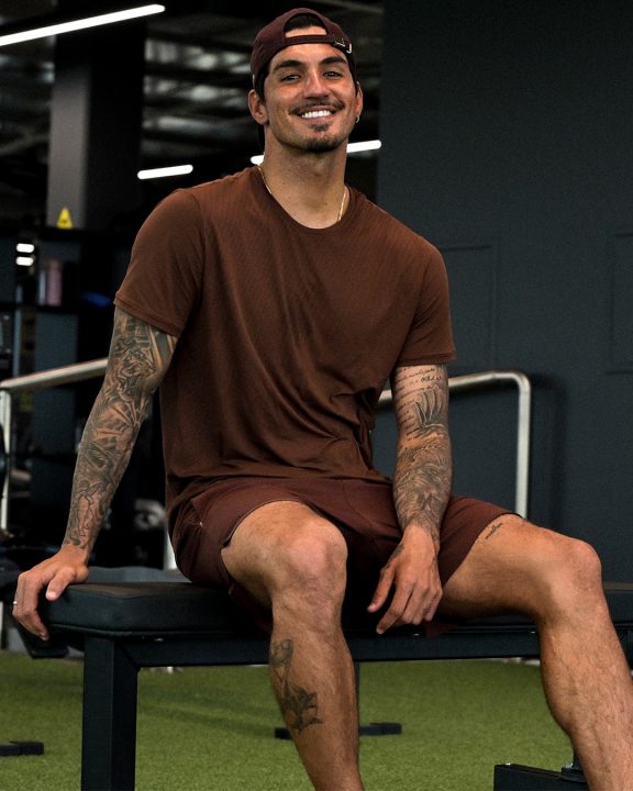 LIVE! anuncia Gabriel Medina como mais novo embaixador e atleta assinará coleção
