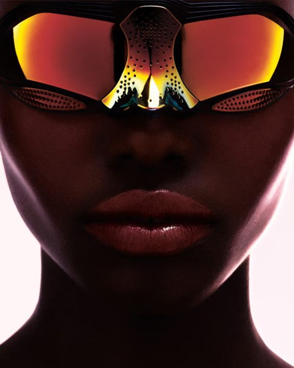 ‘Project Goddess’: Nike lança coleção de acessórios para elevar looks esportivos
Nike revela coleção inovadora de acessórios com foco em trazer mais beleza para os momentos de esporte; saiba mais
