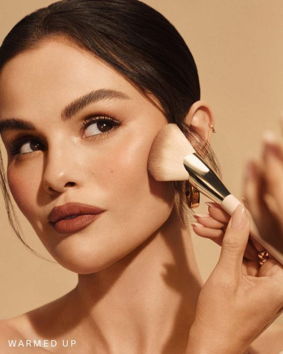 Rare Beauty lança bronzers com 7 tonalidades e amplia linha de cuidados; saiba tudo!