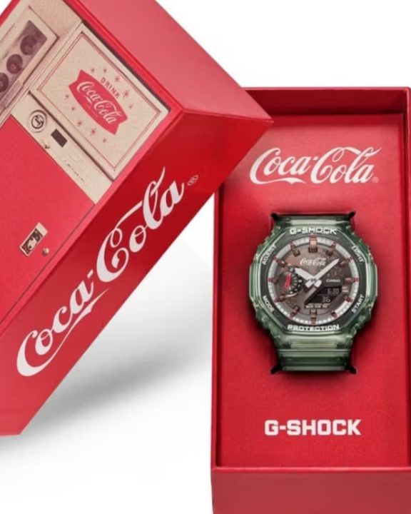 G-SHOCK transforma bebida em relógio com estética vintage inspirado nos 140 da Coca-Cola