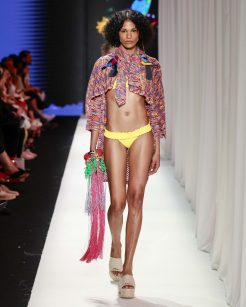 Salinas Rio Fashion Week 2026Foto: Ze Takahashi/ @agfotosite
