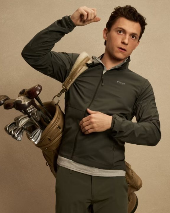 Tom Holland se torna embaixador de marca de moda esportiva com clipe em Portugal