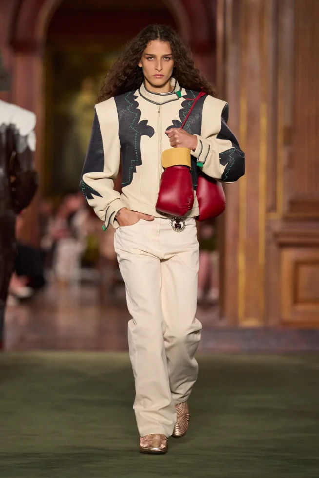 00007-louis-vuitton-resort-2027-credit-gorunway