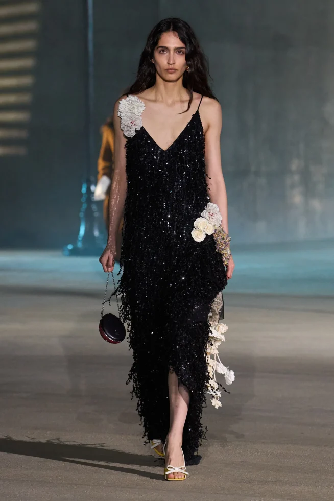 00012-christian-dior-resort-2027-credit-gorunway