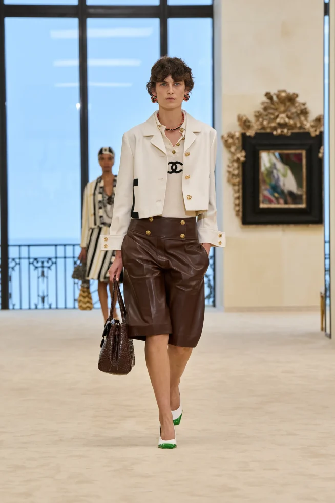 00021-chanel-resort-2027-credit-gorunway