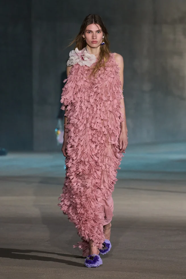 00025-christian-dior-resort-2027-credit-gorunway