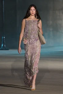 00027-christian-dior-resort-2027-credit-gorunway