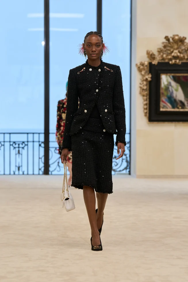 00035-chanel-resort-2027-credit-gorunway