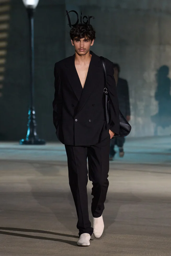00037-christian-dior-resort-2027-credit-gorunway