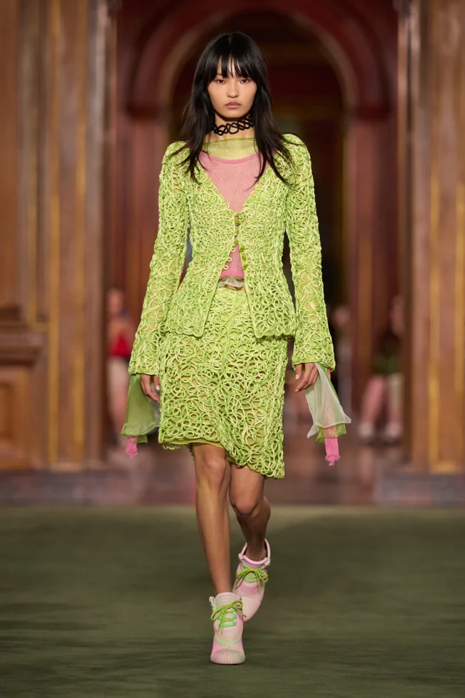 00037-louis-vuitton-resort-2027-credit-gorunway