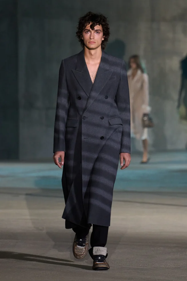 00038-christian-dior-resort-2027-credit-gorunway