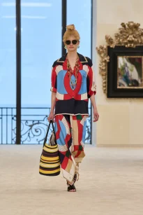00042-chanel-resort-2027-credit-gorunway