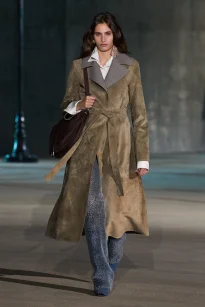 00042-christian-dior-resort-2027-credit-gorunway