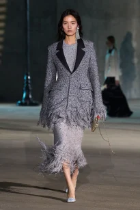 00043-christian-dior-resort-2027-credit-gorunway