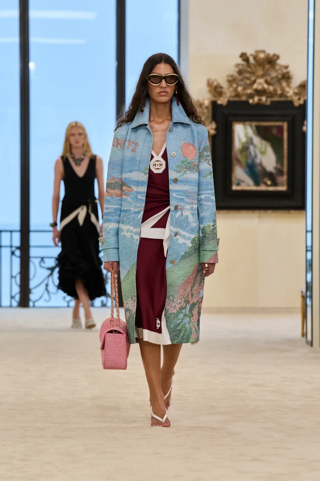 00053-chanel-resort-2027-credit-gorunway