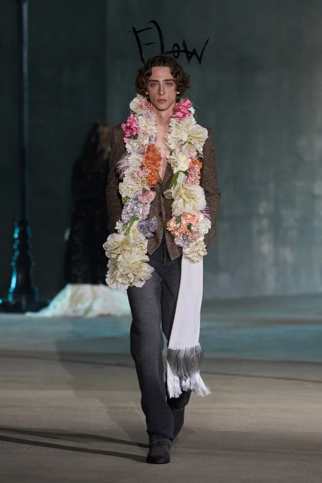 00053-christian-dior-resort-2027-credit-gorunway