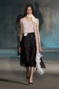00058-christian-dior-resort-2027-credit-gorunway