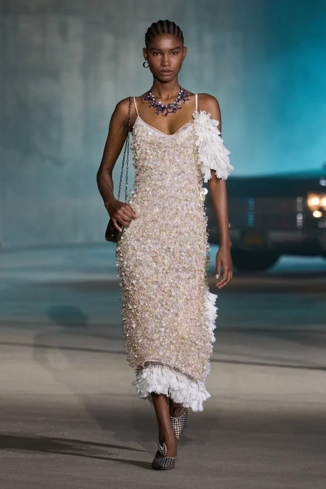00062-christian-dior-resort-2027-credit-gorunway