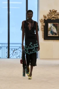 00063-chanel-resort-2027-credit-gorunway