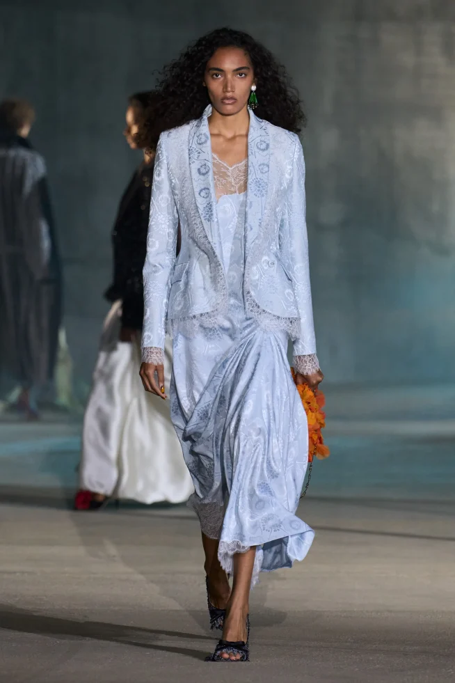 00066-christian-dior-resort-2027-credit-gorunway