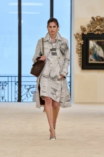 00067-chanel-resort-2027-credit-gorunway