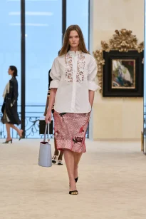 00068-chanel-resort-2027-credit-gorunway