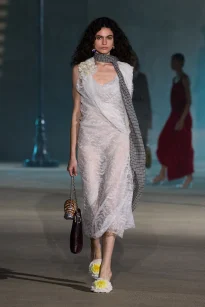 00072-christian-dior-resort-2027-credit-gorunway