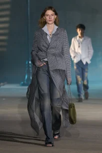 00073-christian-dior-resort-2027-credit-gorunway