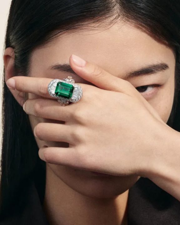 Chanel revela nova coleção de alta joalheria inspirada no signo de Gabrielle Chanel