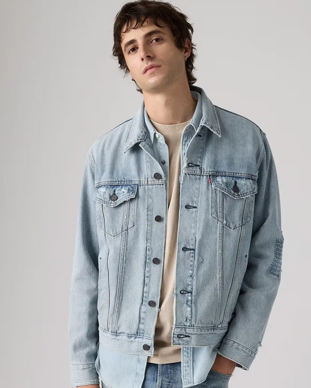 Jeans encolhido na banheira: Levi's lança coleção vintage