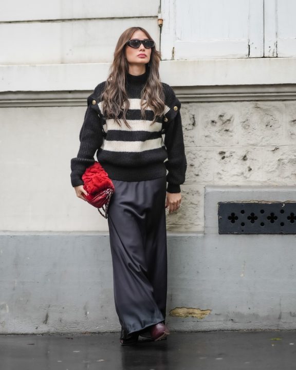 Como combinar suéter e saia: 4 ideias de looks para equilibrar volumes de forma elegante