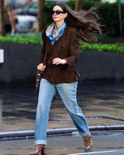 Calça jeans favorita de Andy Sachs em 'O Diabo Veste Prada 2'