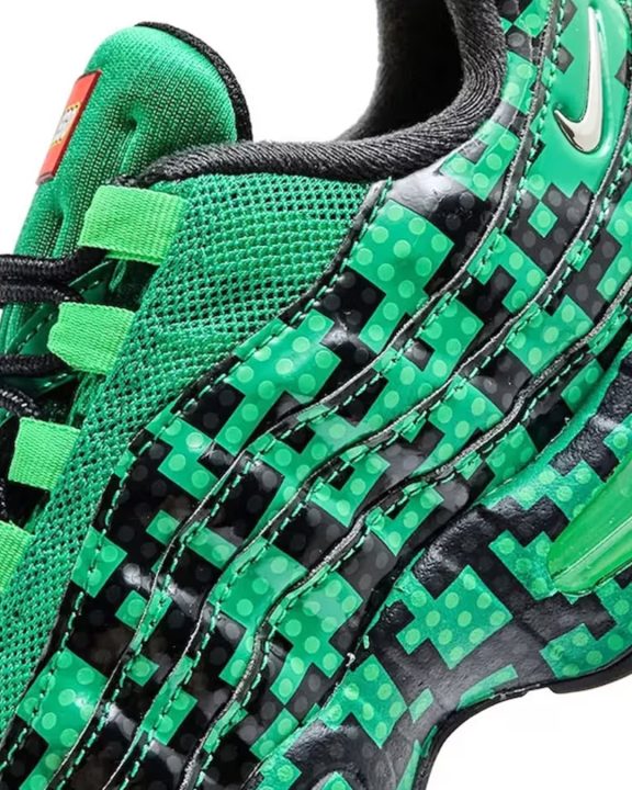 Nike redefine o tênis clássico dos anos 90 com toque juvenil em nova collab com a LEGO