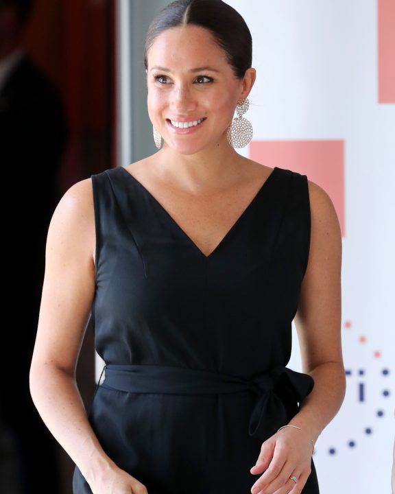 Esse é o macacão preferido de Meghan Markle: Como usar a peça confortável e elegante