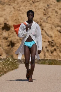 00002-jacquemus-spring-2027-ready-to-wear-credit-brand