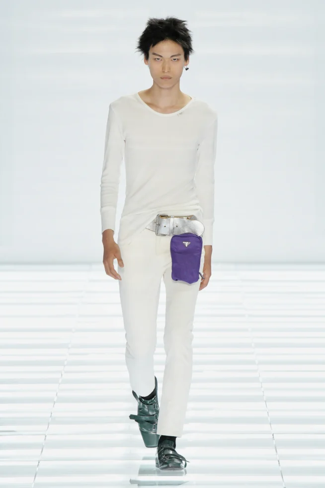 00004-prada-spring-2027-menswear-credit-gorunway