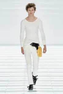 00005-prada-spring-2027-menswear-credit-gorunway