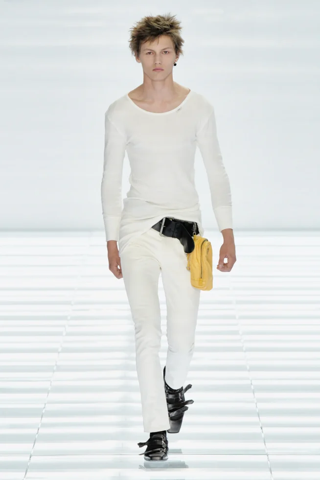 00005-prada-spring-2027-menswear-credit-gorunway