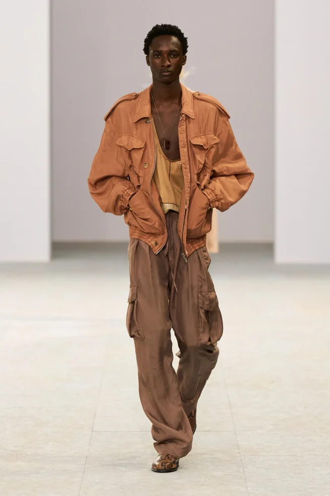 00007-dries-van-noten-spring-2027-menswear-credit-gorunway