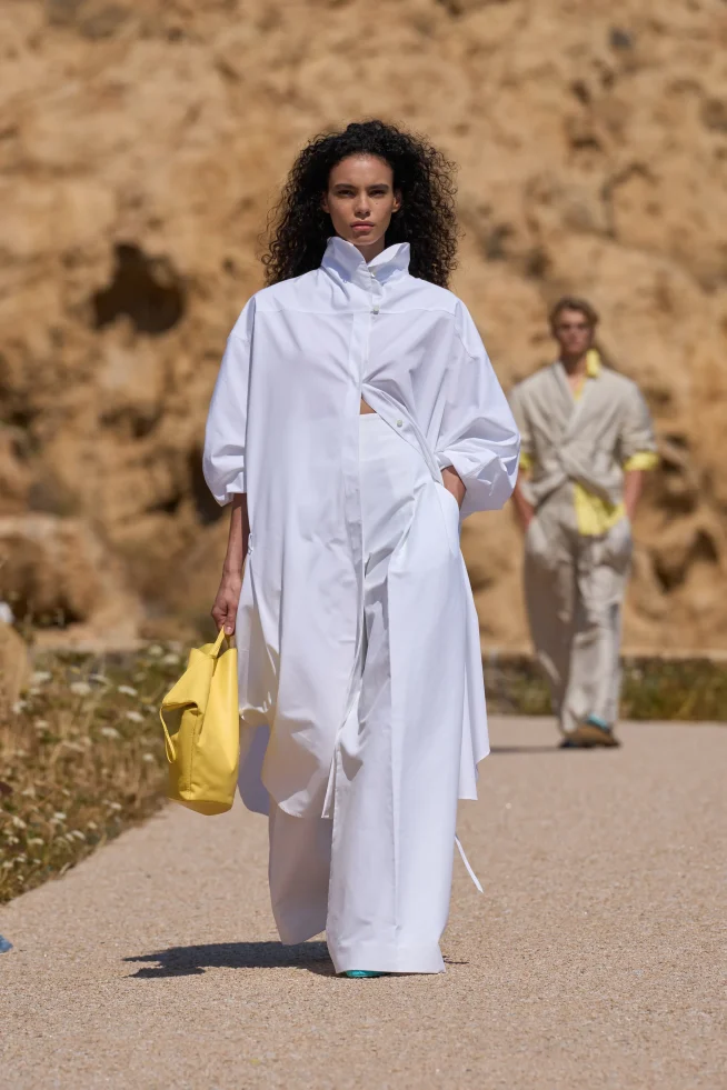 00007-jacquemus-spring-2027-ready-to-wear-credit-brand