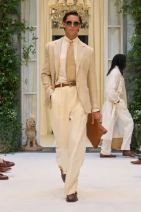 00007-ralph-lauren-spring-2027-menswear-credit-gorunway
