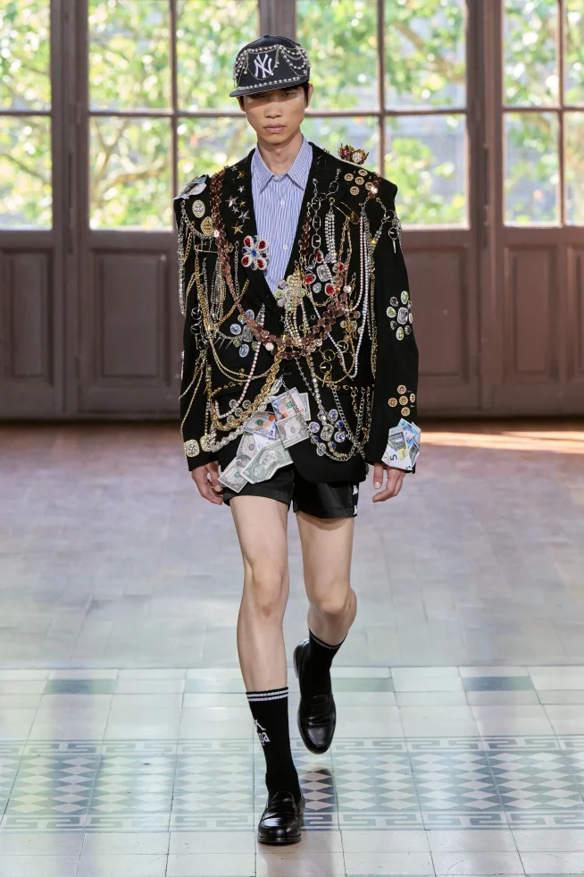 00008-junya-watanabe-spring-2027-menswear-credit-gorunway