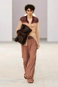 00009-dries-van-noten-spring-2027-menswear-credit-gorunway