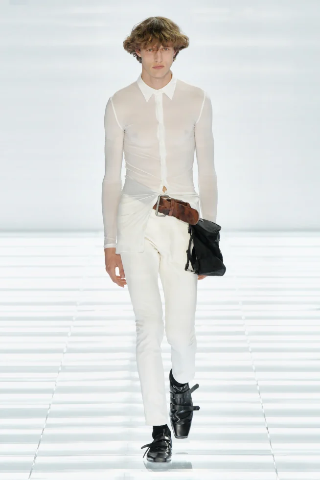 00009-prada-spring-2027-menswear-credit-gorunway