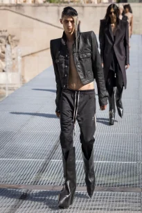 00009-rick-owens-spring-2027-menswear-credit-brand